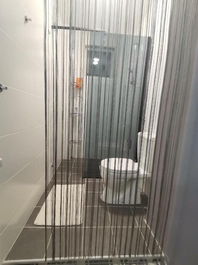 Red Square Apartment Pirot Ngoại thất bức ảnh